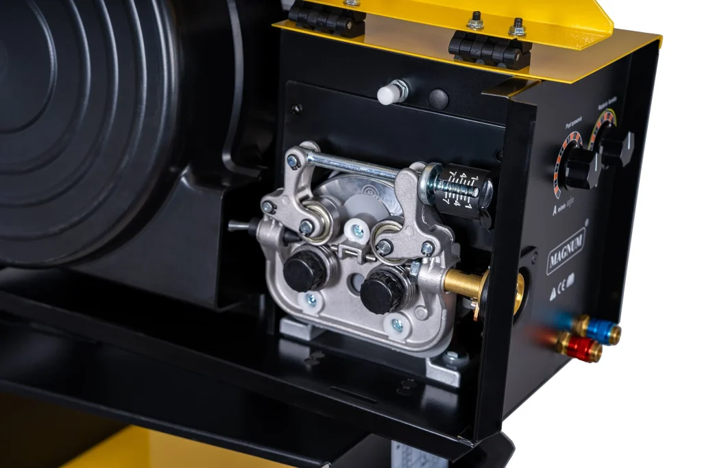 Magnum MIG 502 DUAL PULS SYNERGIA LCD